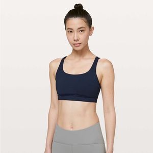 Lululemon True Navy Energy Bra Size 8